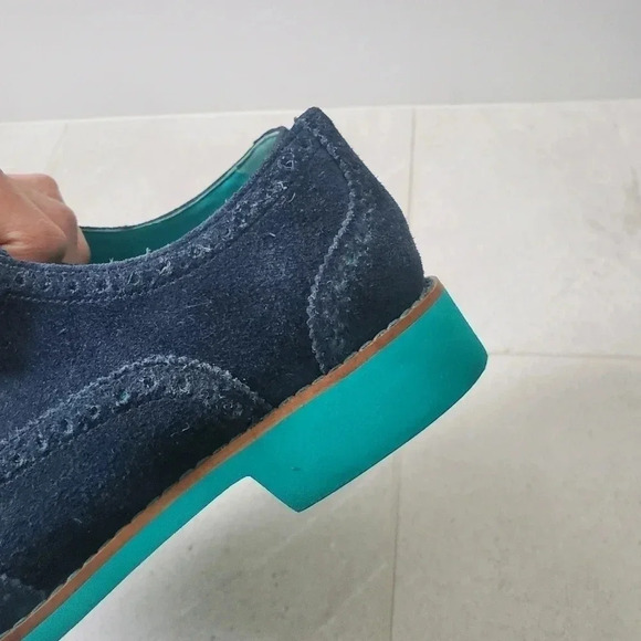 Cole Haan Women's Oxford suede blue - Picture 6 of 8
